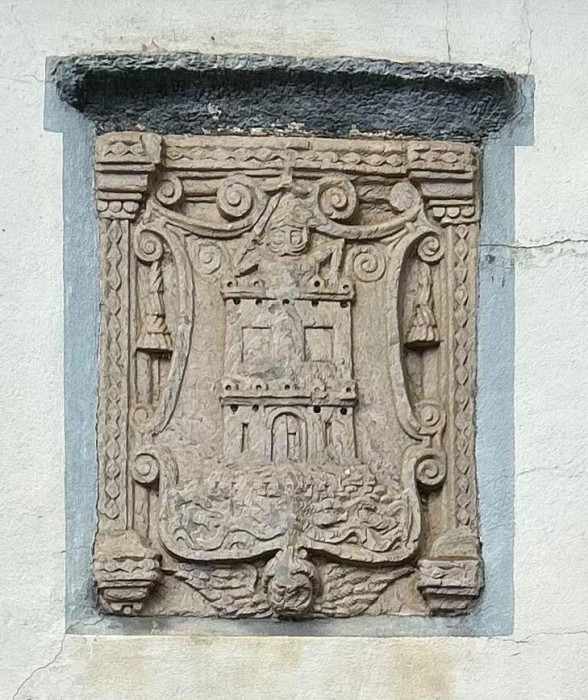 Armas del linaje Díaz de la Rocha,<br />Casa Rigoio,<br />Trabadela, Sante, Lugo,<br />Galicia, España.