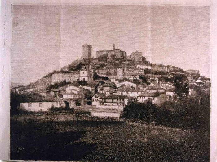 Vista general de Monforte de Lemos, año 1870.