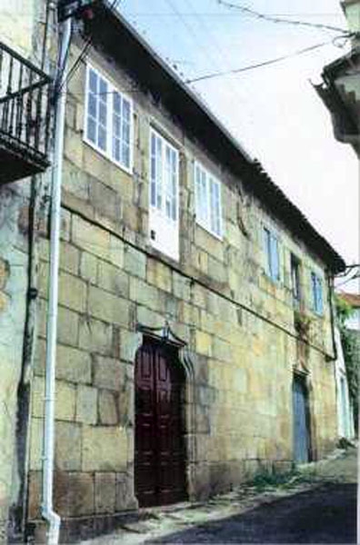 Aspecto actual de las casas que fueron en el pasado de los Gaibor, en la calle Falagueira
