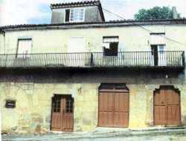 Aspecto actual de las casas donde vivieron en el pasado la familia monfortina judeoconversa de apellido Gaibor